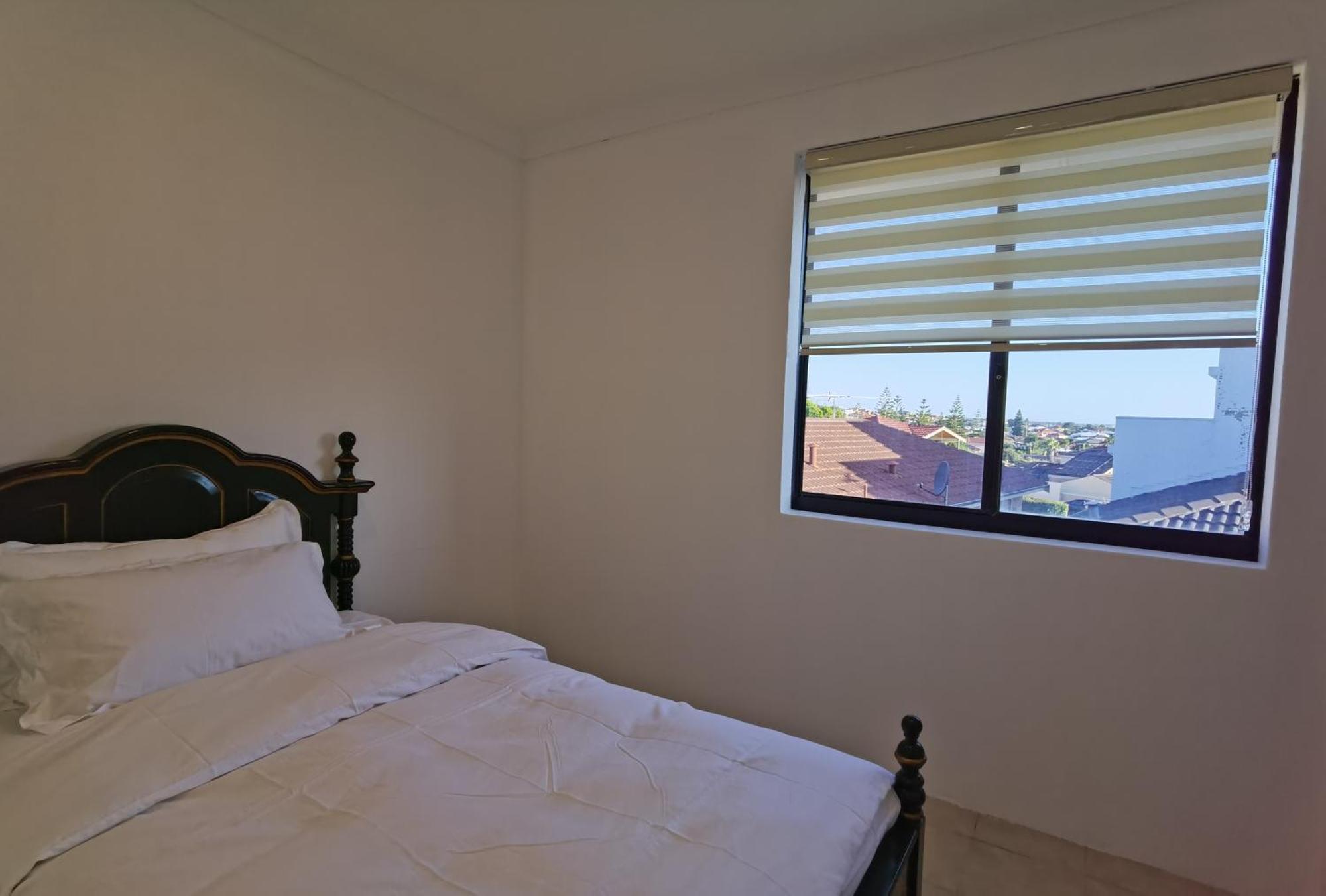 Sunny Ocean View Retreat Lejlighed Perth Værelse billede
