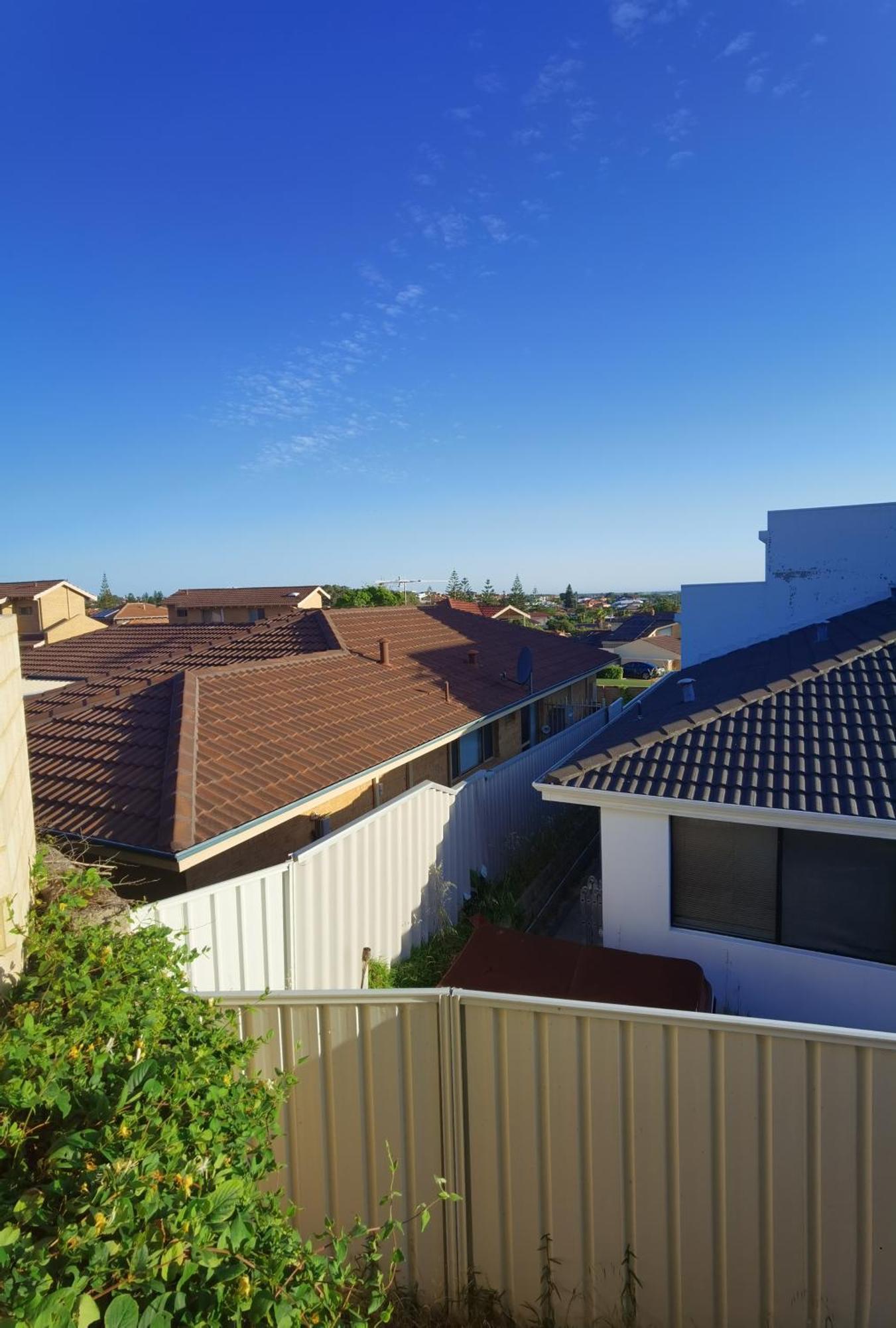 Sunny Ocean View Retreat Lejlighed Perth Værelse billede